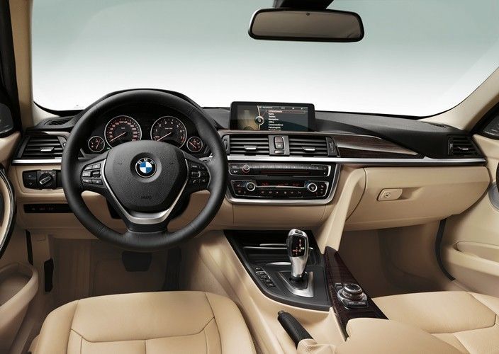 Im BMW geht es dagegen sportlich und emotional zu. (Foto: BMW)