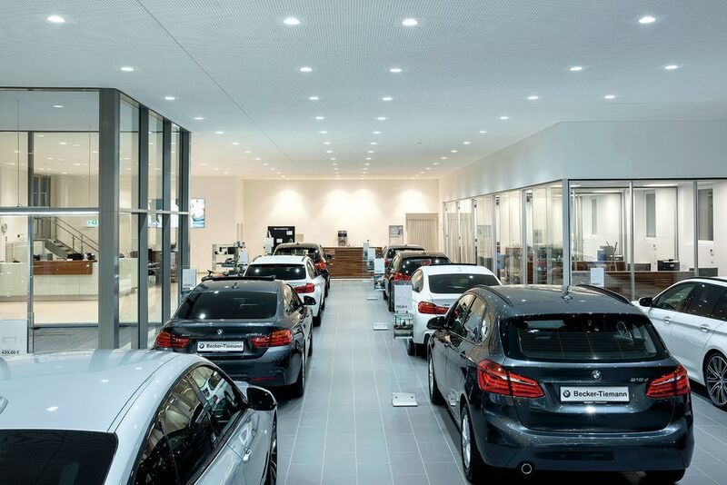 Das BMW- und Mini-Autohaus Becker-Tiemann setzt für die Unternehmensentwicklung auf Arbeitskräfte, die temporär und projektbezogen arbeiten. Denn neue Sichtweisen und Denkansätze können Prozesse verbessern und Mitarbeiter beflügeln. (Becker-Tiemann)