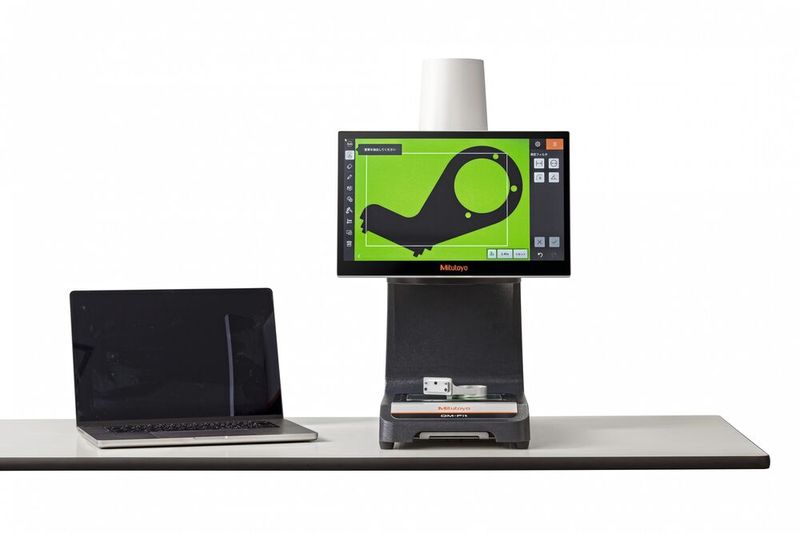 L'avenir au-delà des projecteurs de profil. Plus rapide, plus intelligente et plus efficace, QM-Fit redéfinit la manière dont le contrôle qualité est effectué. (Source : Mitutoyo)