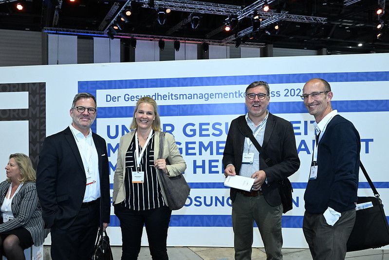 Rundgang im Ausstellungsbereich (WISO/Schmidt-Dominé)