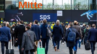 Mit seinem modularen Safety-Baukasten präsentiert Neuron Automation auf der SPS 2025 (Halle 7, Stand 670) eine Plattform, die funktionale Sicherheit konsequent vereinfacht – standardisiert, skalierbar und sofort nutzbar. (Bild: Mesago Messe Frankfurt GmbH & Arturo Rivas )