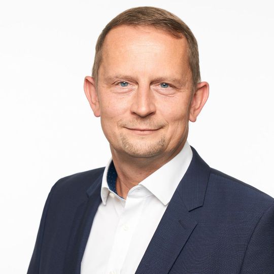 Für Rafael Ulrich, Business Development Manager IBM Hybrid Cloud bei Tech Data, verändert sich die Rolle von Hostern kaum.(Bild:  Tech Data)