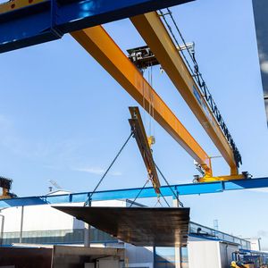 (Stahl Crane Systems)