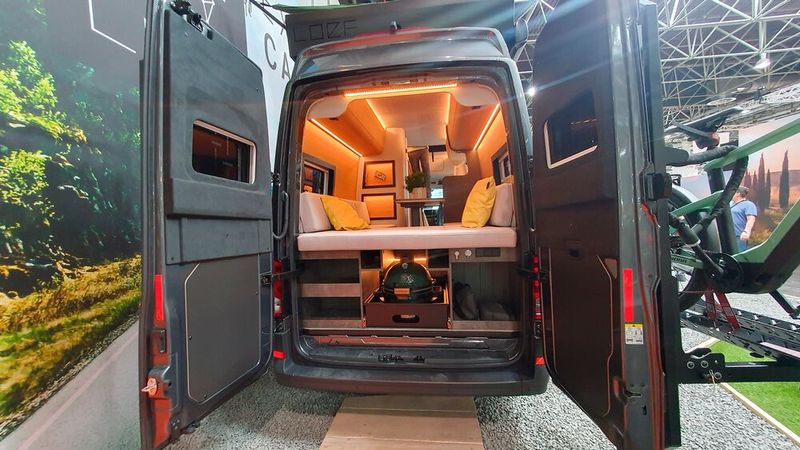 Apropos Innenraum: Zu sehen gab es auf der Messe die unterschiedlichsten Konzepte. Von viel Luxus auf engstem Raum ... (Bild: Mauritz – VCG)