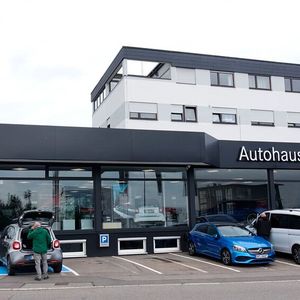 Der Neuwagenverkauf steht im Autohaus Durst nicht mehr im Mittelpunkt. Doch sein Servicepotenzial nutzt der Betrieb vorbildlich aus.(Bild:  Rosenow/»kfz-betrieb«)