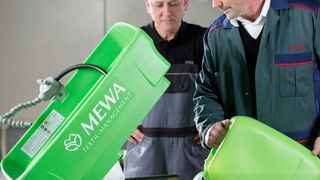 Den Bio-Circle-Waschtisch für die Reinigung von Kleinteilen bietet Mewa auch zur Miete einschließlich Service an. (Mewa)