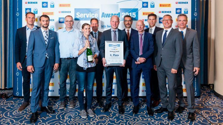 Auf Platz drei des Service Awards 2015 in der Kategorie Nfz: das Serviceteam der Herbrand GmbH aus Straelen. (Bild: Stefan Bausewein)