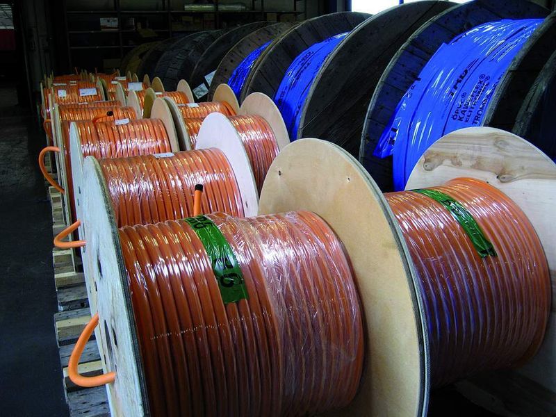 Bild 1: Passend abgelängt werden die TKD-Kabel direkt zu Herrenknecht geliefert. (Archiv: Vogel Business Media)