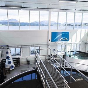 Flüchtig trifft flüssig: Im Water Lab erforschen die Experten von Linde, wie Gase die Wasserwirtschaft von morgen ermöglichen.