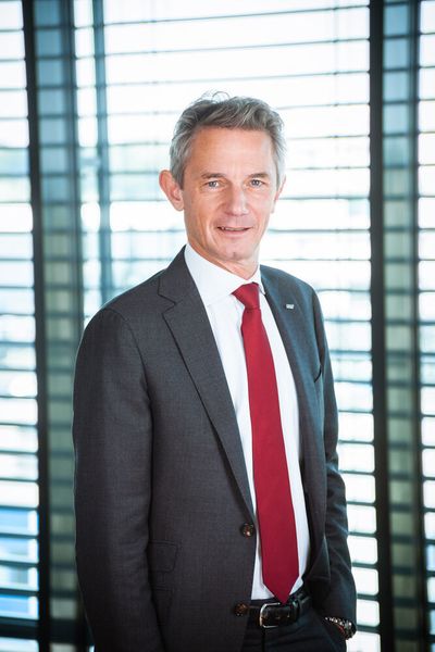 Norbert Alt, Geschäftsführer der FEV Group, verantwortet seit dem 1. November 2020 als Chief Operating Officer die verschiedenen technologischen Geschäftseinheiten sowie die internationalen Vertriebsaufgaben in Zusammenarbeit mit den lokalen Vertriebseinheiten. (FEV)