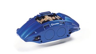 Brembo Flexira ist ein Aluminiumfestsattel für die Kompaktklasse. (Bild: Brembo)