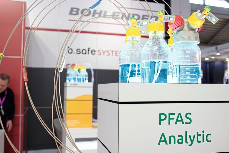 Trendthema, nicht nur auf der Analytica: PFAS. Hier am Stand von Bohlender konnten sich Besucher über geeignete HPLC-Methoden zur PFAS-Analytik informieren. (Bild: VCG – C. Lüttmann)