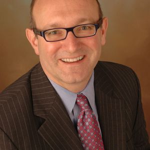 Neil Hensley, Senior Director Business Development, IHK Cincinnati: „Die Handelskammer Cincinnati USA zählt zu den führenden Handelskammern der USA und wurde 2011 für ihre Erfolge vom Fachmagazin Site Selection ausgezeichnet.“