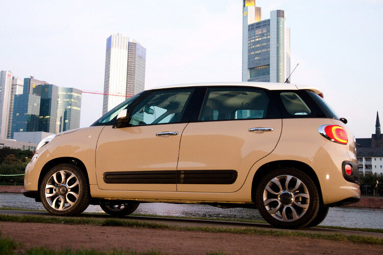 Auch Fiat bietet recht viele Erdgasfahrzeuge. Bei den Pkw bekommt zum Beispiel der Fiat 500 L Natural Power in diesem Jahr einen Erdgasantrieb mit 0,9-Liter Zweizylinder Twinair-Turbomotor. (Foto: Fiat)