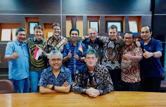 Perwakilan Toolcraft mengunjungi PT.  YPTI di Indonesia