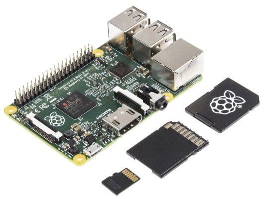 Raspberry Pi 2: Erschien im Februar 2015 und setzt auf einen neuen Broadcom-SoC, den Quadcore BCM 2836 (ARMv7/ARM Cortex A7) mit 4 x 900 MZh Takt und 1 GB DDR2-SDRAM. Der zur Gattung Raspberry Pi zählende RPI 2B bietet sechsfache Leistung gegenüber dem Vorgänger dank Vierkern-Broadcom-Chip BCM2836 (Bild: RS Components)