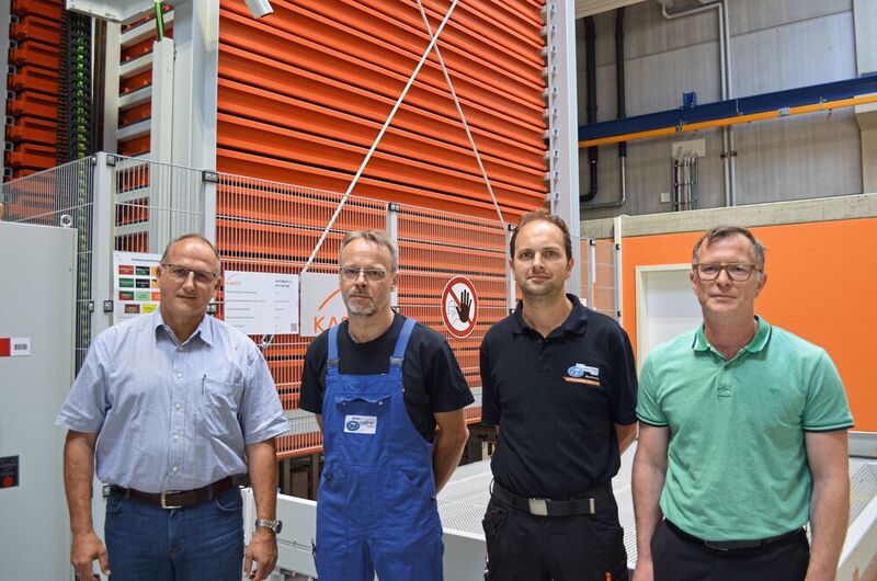 Geschäftsführer Heinz Weitner, Marco Straubel, Florian Winhard, Leiter der Sägerei, sowie Daniel Miehling, Controlling/IT. (Kasto)