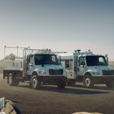 Daimler Truck North America and Allison Transmission collaborate on the two powertrain solutions for the Freightliner M2 106 Plus. (Source: Clint Davis)