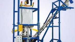 Individuell anpassbar: die Big-Bag-Entleerstation „Jel Premium Line“ – hier mit nachgeschalteter Schneckenförderung (Bild: Engelsmann)