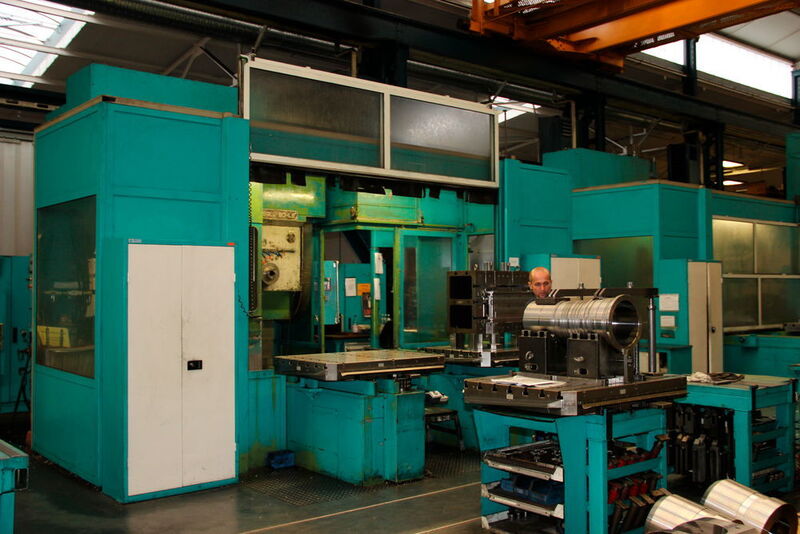 Am Ende der Veranstaltung öffnete Waldrich Coburg seine „heiligen Hallen“ und gab während einer Werksführung Einblicke in das tägliche Handwerk. (Bild: Sonnenberg)