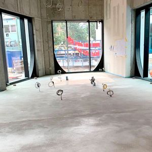 Platz für drei Modelle soll es im Ausstellungsraum aber schon geben.(Bild:  Seat Deutschland)