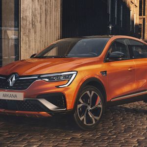 (Renault)