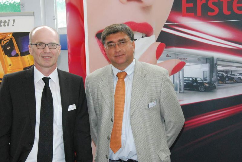 Viktor Richtsfeld und Wilfried Binder von Wolf Anlagentechnik. (Archiv: Vogel Business Media)
