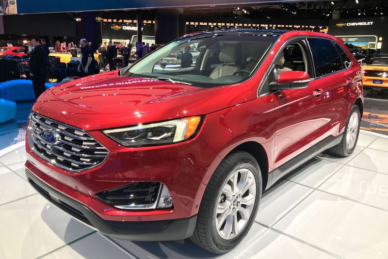 Für US-Hersteller wie Ford ist die NAIAS besonders wichtig. Zum Heimspiel zeigt das Fabrikat den Edge, ... (Pressinform)