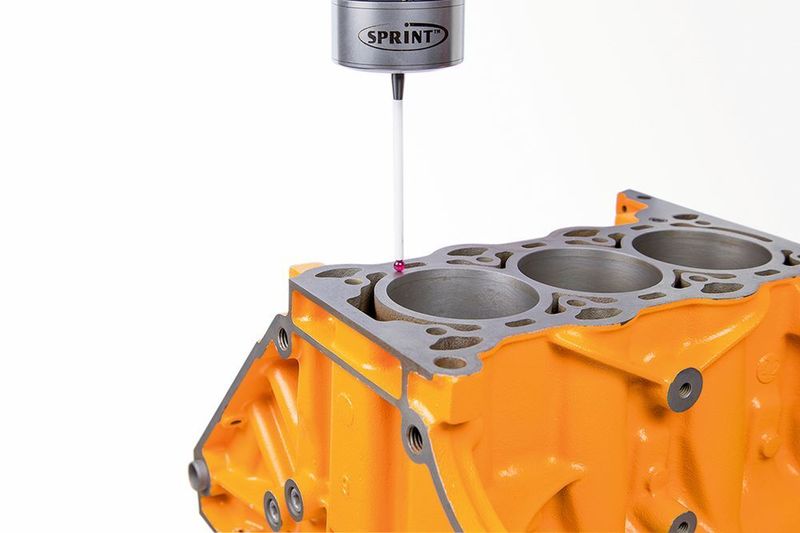 Renishaw stellt mit Supa­scan für das Sprint-­System eine neue Technologie zum taktilen Scannen auf der Maschine vor. (Renishaw)