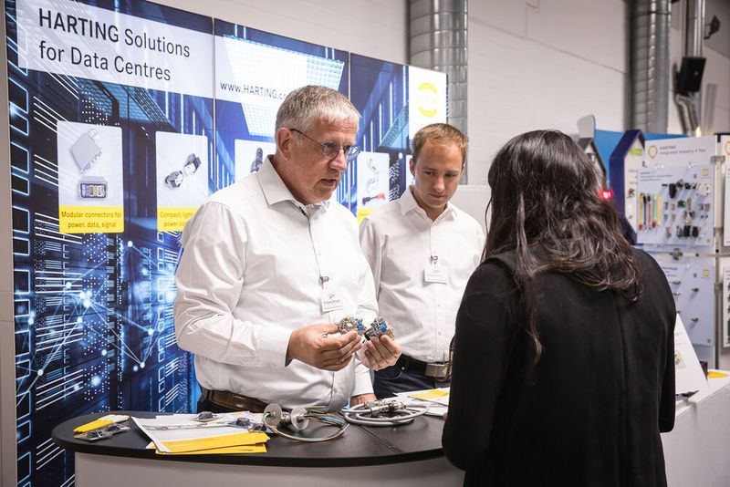 Steckverbinderkongress 2023 Tag 2: Kongress mit Trendthemen von PCF über DC-Steckverbinder, Hybridsteckverbinder, Qualifizierung, Single Pair Ethernet, Hands-on Workshops bis zu 3D-Druck und Konfektionierung. (Bild: Stefan Bausewein)