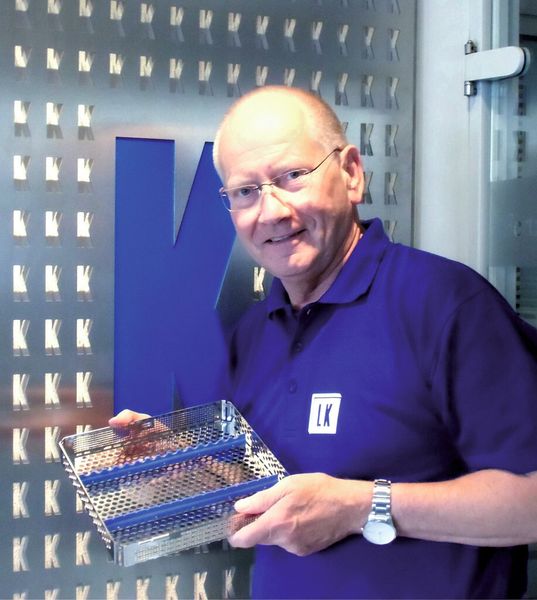Firmenchef Friedhelm Kraft: „Unsere neue Tru-Laser Cell 3008 ist eine Ideallösung für die Umsetzung kleiner und mittlerer Serien von Bauteilen und kompletten Baugruppen.“ (Bild: LK Mechanik)