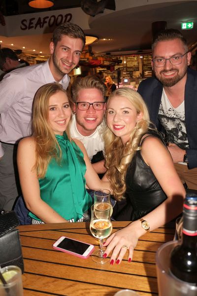 Natürlich dürfen die Partyfotos auf Facebook und Instagram nicht fehlen. (Zietz / »kfz-betrieb«)
