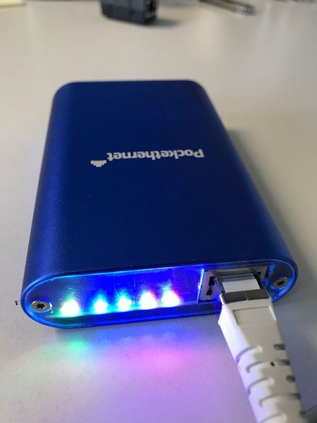 …die kaum eine Aussage über die Farbe zulassen. Ist das hier noch blau… (VIT)