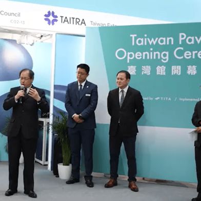 Taiwan Pavilion Opening Ceremony auf der K 2025  (Source: PlastXnow)