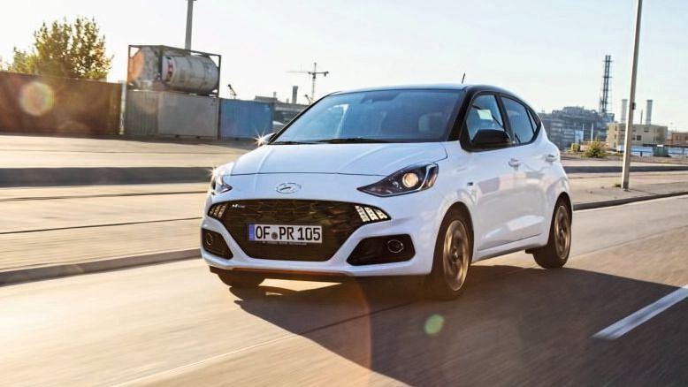 Der Hyundai i10 hat sich im Januar auf Platz eins in der Zulassungsstatistik bei den Kleinstfahrzeugen geschoben.(Bild:  Hyundai)
