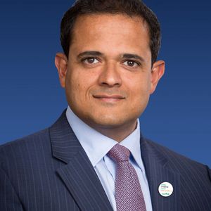 Wie Air Products bekannt gab, hat Sidd Manjeshwar, Vice President und Corporate Treasurer, die Leitung der Investor Relations des Unternehmens übernommen.(Bild:  Jesus Tirso/ Air Products)