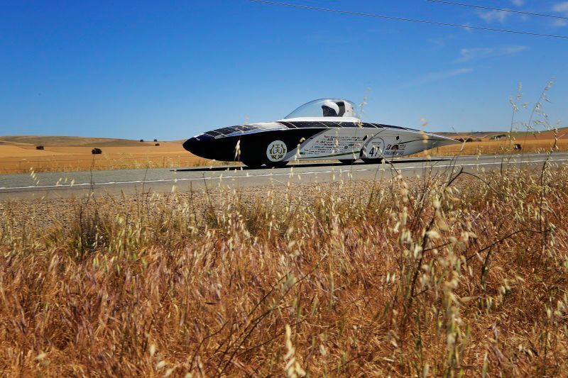 Seit über 30 Jahren begrüßt die Bridgestone World Solar Challenge die größten Köpfe aus aller Welt in Australien. (World Solar Challenge)