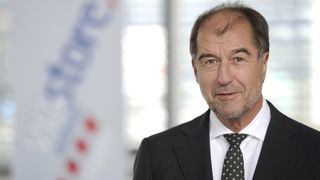 Will 2013 10 % mehr Umsatz erwirtschaften und dann die Enkelkinder betreuen: Christoph Hahn-Woernle. (Bild: Viastore)