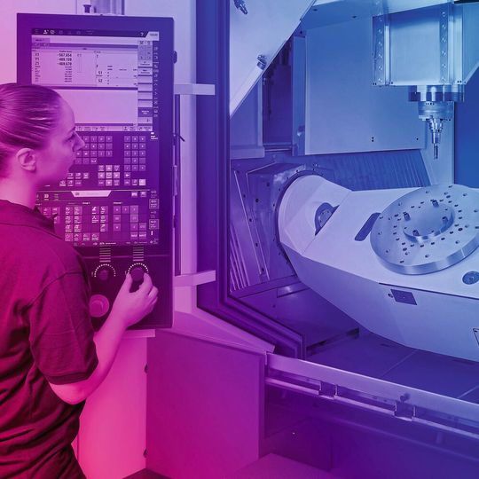 Die neue Erweiterung der OPC UA for Machine Tools Companion Specification erfasst jetzt auch wichtige Betriebsdaten und Kennzahlen und ermöglicht die Integration von Bestandssystemen. Die neue Erweiterung der OPC UA for Machine Tools Companion Specification erfasst jetzt auch wichtige Betriebsdaten und Kennzahlen und ermöglicht die Integration von Bestandssystemen.