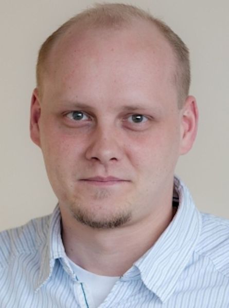 ... wie Peter Beck, Field Product Marketing Manager, Workstation und Rugged Cell bei Dell, erläutert: „Diese Systeme bringen genug Leistung für die meisten Konstrukteure und Entwickler und belasten den Geldbeutel deutlich weniger als Zwei-Sockel-Systeme. Die bieten im klassischen CAD-Umfeld heute ohnehin kaum noch einen Mehrwert.“ (Dell)