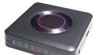 Die genucard, ein kompaktes Sicherheitspaket (11x11x2 cm, 130 g), ist mit einer Firewall und einem VPN-Gateway ausgestattet. (Bild: embedded brains)