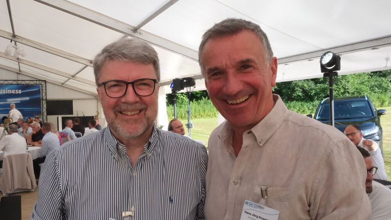 Partner der BFC: Achim Kreyenpoth, Bank Deutsches Kfz-Gewerbe und Hans-Jörg Koßmann, Obermeister Kfz-Innung Bremen.  (Bild: Zietz – VCG)