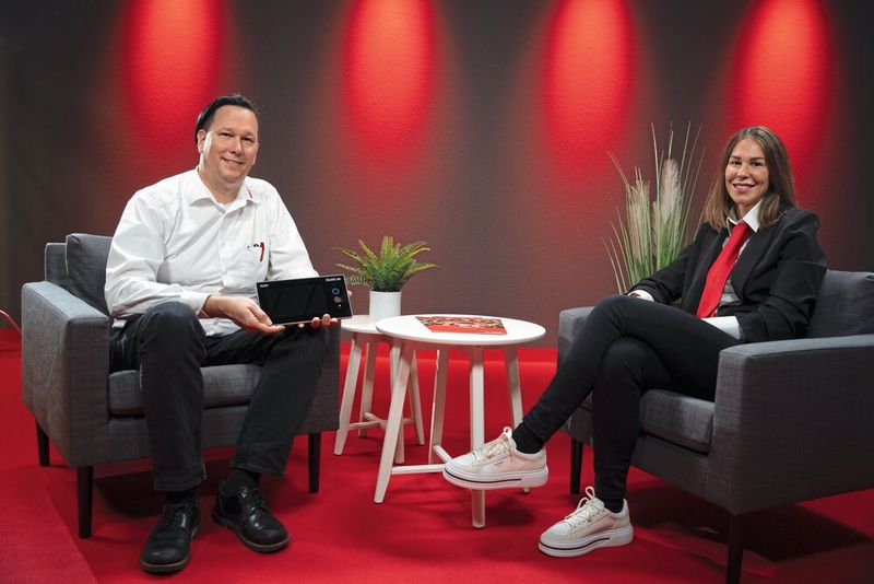 Videostudio von GLYN: Mit unserer Soundmarke im Morsestil – ein Hobby unseres Gründers – wird „G-L-Y-N“ sogar hörbar. (Bild: GLYN)