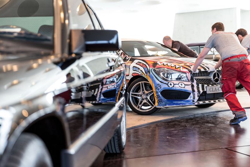 Das Mercedes-Benz-Museum bietet einen Überblick über die Automobilgeschichte von den Anfängen bis heute. (Daimler)