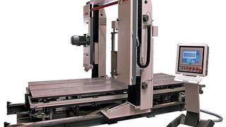 Bild 1: Fahrständer-Konturenschneidemaschine mit Vakuumtisch. Kugelumlaufeinheiten übernehmen die Führung des Portals, was sowohl technische als auch wirtschaftliche Vorteile hat. (Archiv: Vogel Business Media)