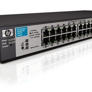 Der HP-Switch „V1810“ gehört zur V-Serie und stammt von der ehemaligen HP-Netzwerk-Abteilung „ProCurve“