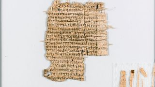 Der Basler Papyrus mit einem Text, der wahrscheinlich vom römischen Arzt Galen stammt. (Universität Basel)