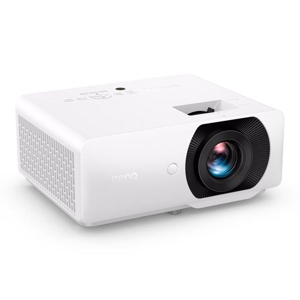 Der Benq LH740 ist ein Full-HD-Laserprojektor mit 5.000 ANSI-Lumen und damit das lichtstärkste Gerät unter den neuen Modellen. (Bild: Benq)