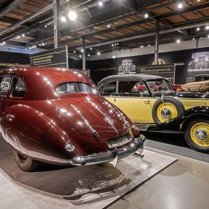 Der 830 BL „Texas Horch“ basiert auf einem Vorkriegs-Horch, wurde 1953 mit einer Stromlinienkarosserie versehen, später von einem US-Militärangehörigen in die USA gebracht und in den 2000er-Jahren in Texas wiederentdeckt.(Bild:  Stefan Warter/Audi AG)