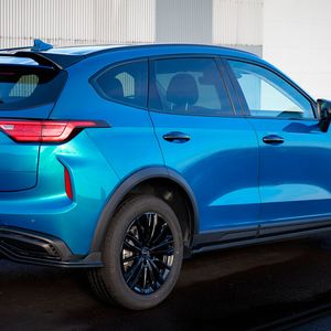 Den Antrieb übernimmt ein 1,5-Liter-Vierzylinder-Turbobenziner mit 130 kW/177 PS.(Bild:  GWM/Jan Greune)